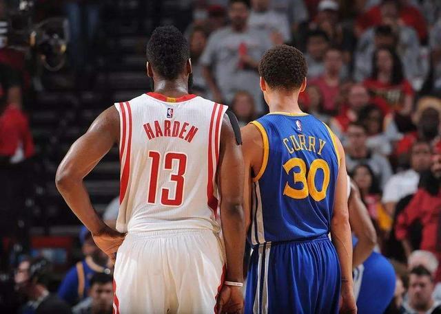 勇士的阵容 勇士的阵容