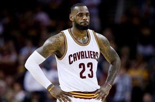 目前的首发 目前的首发