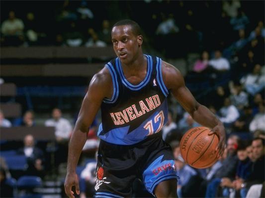 俱乐部争抢 俱乐部争抢